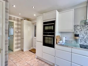 Kitchen- click for photo gallery